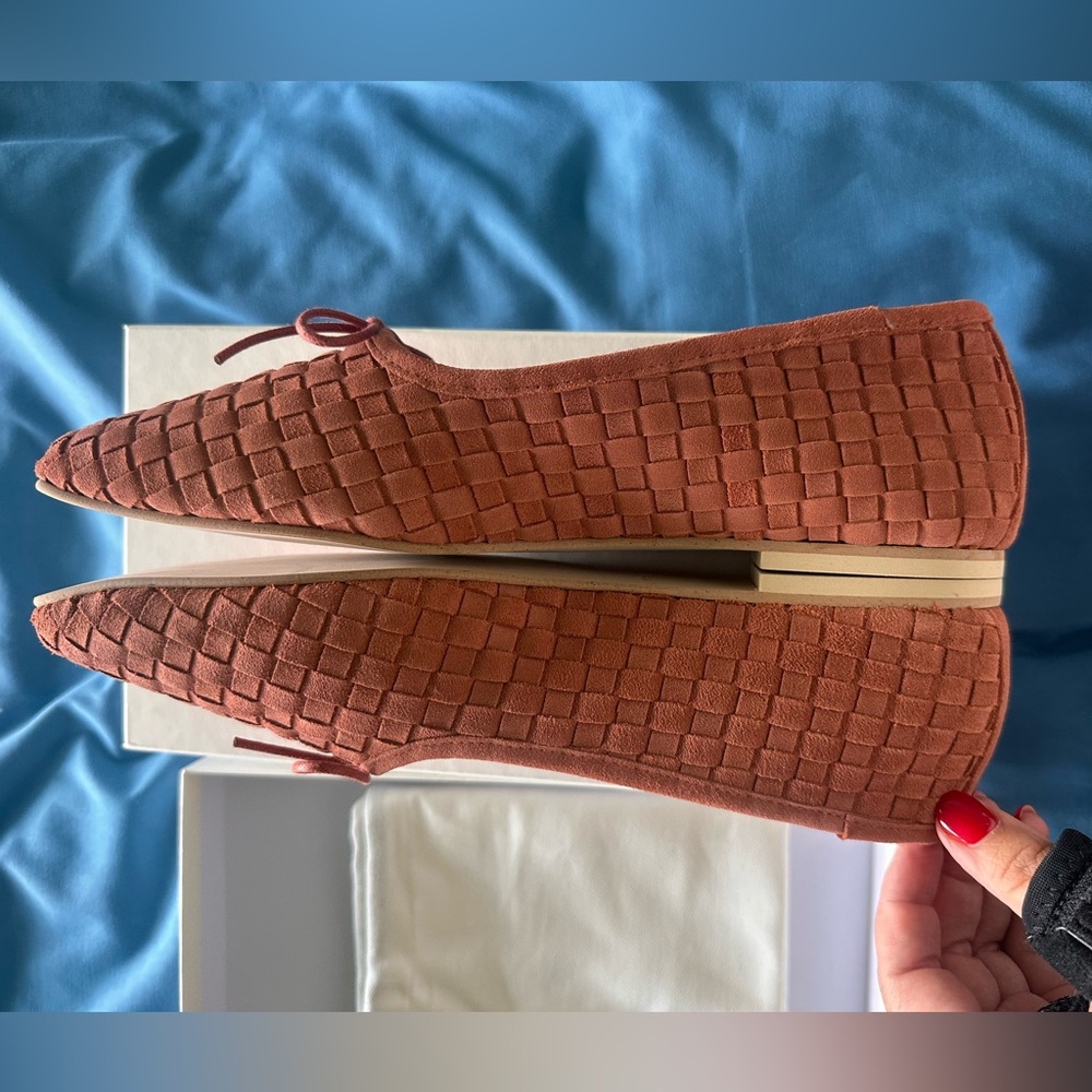 NEW Freda Salvador Jada Flat in Rosewood woven suede - Picture 6 of 8